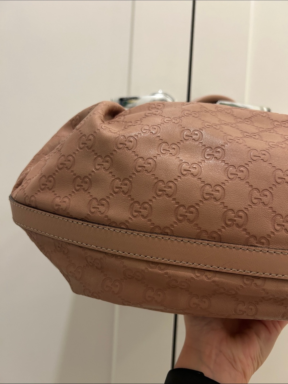 Gucci Large Guccissima Scarlett Studded Tote Bag - Picture 8 of 17